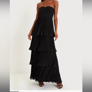 Lulus seriously sensational black strapless tiered maxi dress